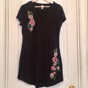 No Boundaries | Black Dress with Roses 2XL